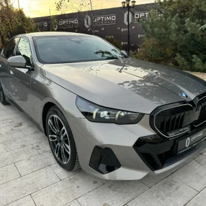 BMW 5